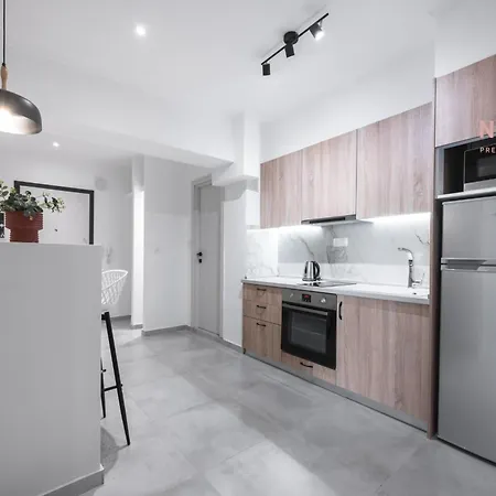 Next Door, Nilie Hospitality Mgmt Apartment *